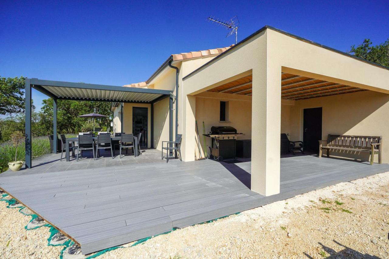 Gite De Chantecoucou - Piscine Privative Et Vue Vers  Esterno foto